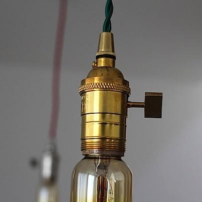 ビンテージ金色メタルペンダントライト E26口金 ソケットランプ スイッチ付き E-26 ゴールド ビンテージスタイル