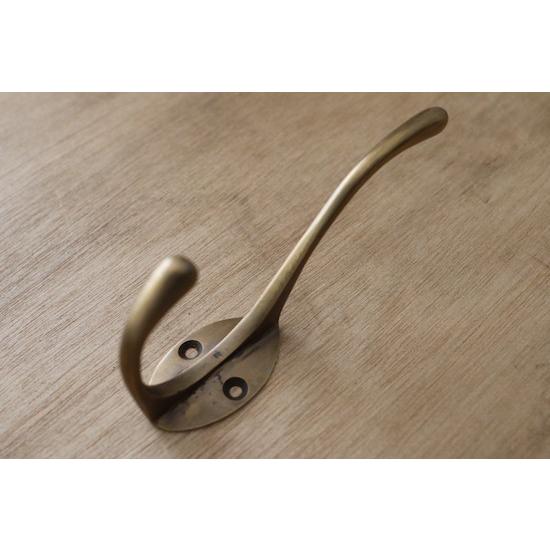 ハンガーフック 真鍮金物 アンティーク仕上げ シンプルフック DIY 部品