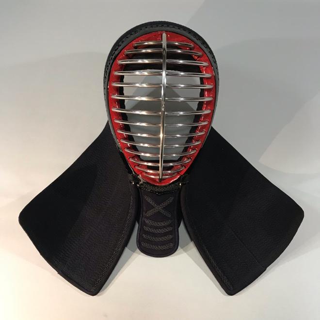 剣道具　面【天龍】未使用で新品　早い者勝ち 剣道具 防具面単品 BAK 最新の科学に基づき開発された新しい防具