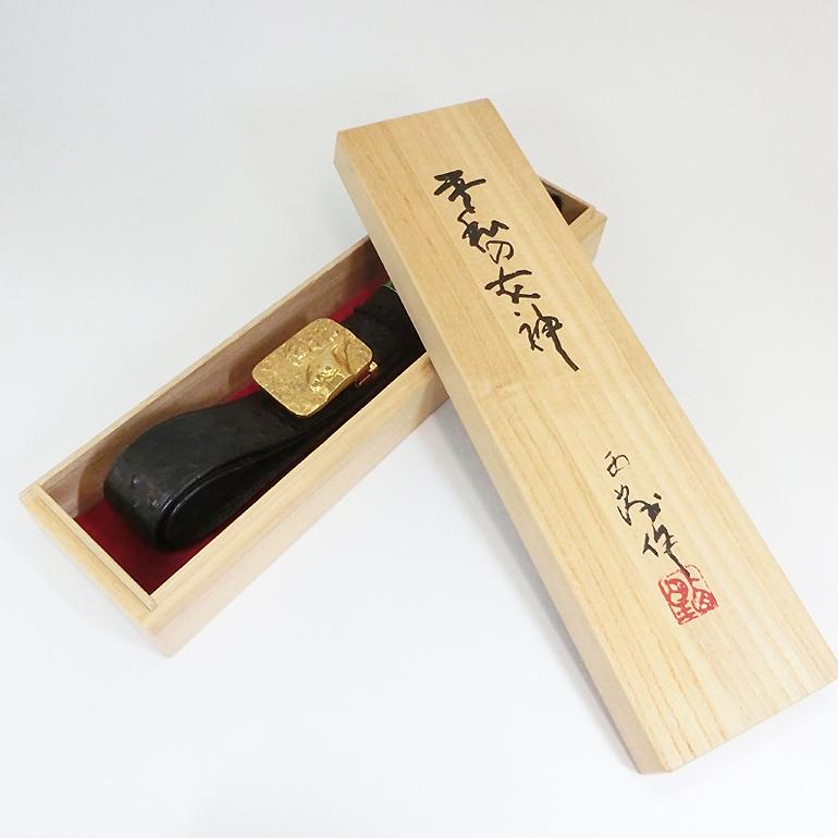 平和の女神｜18金製バックル＆オーストリッチ製ベルト｜北村西望