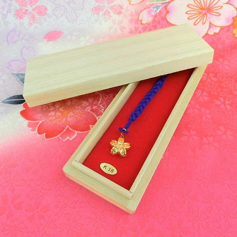 鈴 桜仕様|18金製根付 : HIKARI GALLERYヤフー店 - 通販 鈴 桜仕様|18金製根付 : HIKARI GALLERYヤフー店 - 通販