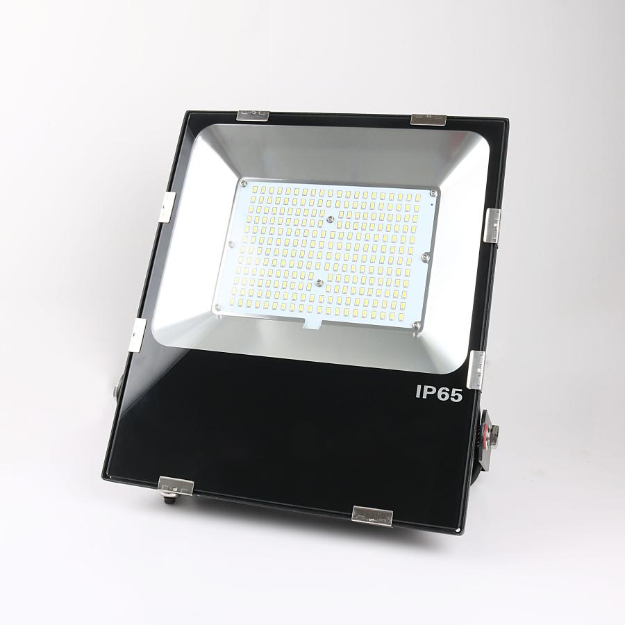 投光器 LED 屋外 防水 100w 1000W相当 超爆光20000LM IP65防水 防塵 サーチライト LED 高天井灯 LED投光器 屋外用 明るい 看板灯 集魚灯 舞台照明 作業灯 LED｜hikariled｜18