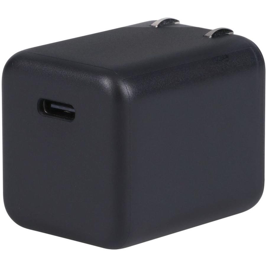 ドコモ純正 ポータブルACアダプタ04M ブラック 最大30W Type C ポート 急速充電 たためるプラグ 軽量 異常検知機能 2年保証 iPhone Android |  | 05