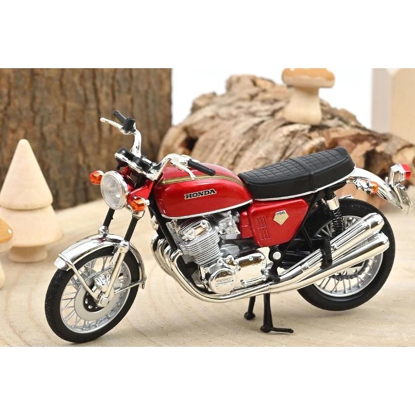 ホンダ CB750 赤色 模型 NOREV 1/18 ホンダ CB750 1969 メタリックレッド : ヒコセブン Yahoo