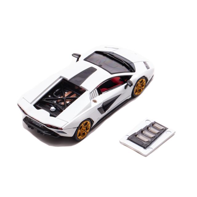 HUNG HING TOYS 1/64 Lamborghini COUNTACH LPI 800-4 (White) Gold