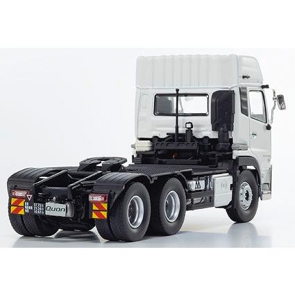 Kyosho UD Qubon GW 6×4 ホワイト Kyosho 1/43 UD Quon GW 6 x 4 トラクター (ホワイト