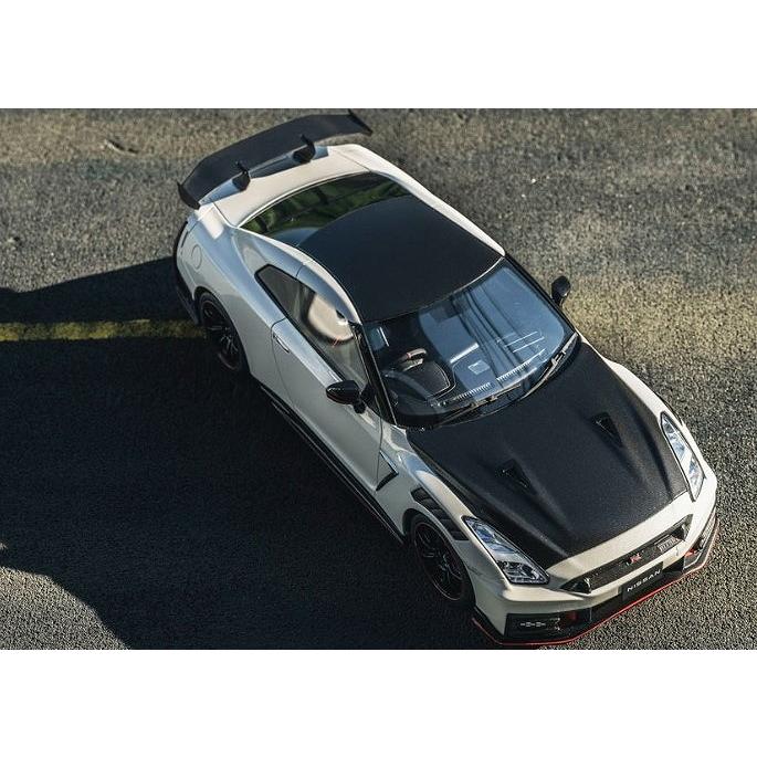 Kyosho 1/18 日産 GT-R ニスモ 2024 スペシャルエディション (ホワイト