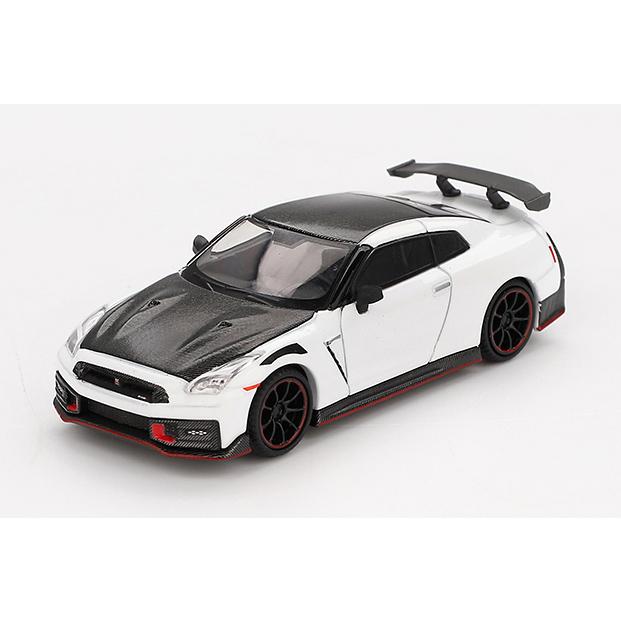 MINI GT 1/64 Nissan GT-R Nismo 2024 ブリリアントホワイトパール (右