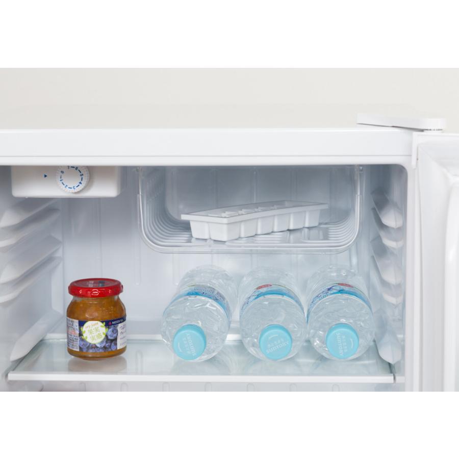冷蔵庫 ワンドア両開き 46L 製氷トレイ付き 仕切り板取り外し可能