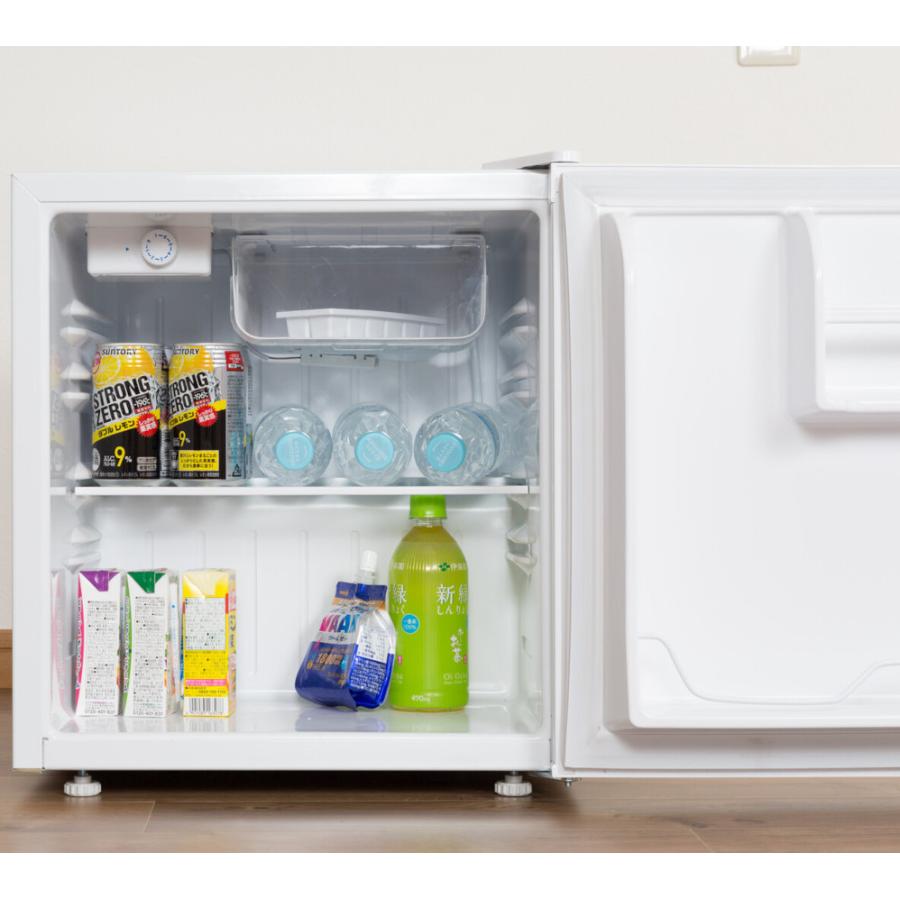 冷蔵庫 ワンドア両開き 46L 製氷トレイ付き 仕切り板取り外し可能