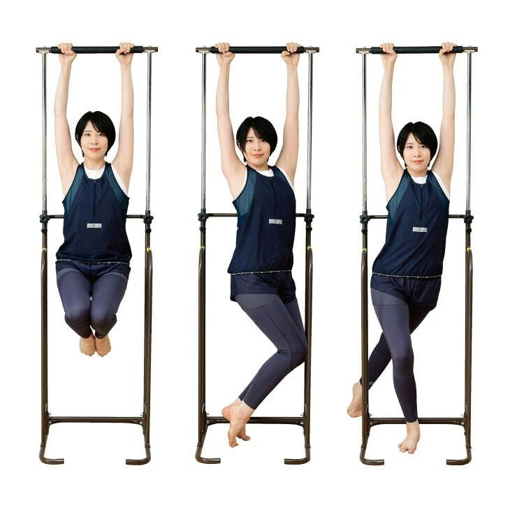 かんたん！大人気！ ぶら下がり健康器 トレーニング 懸垂 背筋伸ばし 運動 エクササイズ ダイエット  札幌市手稲 ぶら下がり健康器 背骨 ストレッチ 背筋伸ばし 未使用時はハンガー