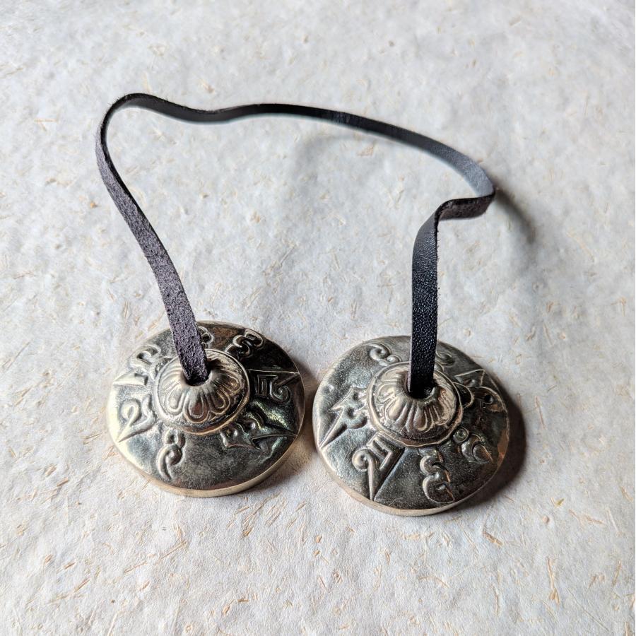 チベット仏具 ティンシャ チベット 仏具 オーム : Himalayan Organic - 通販 - Yahoo