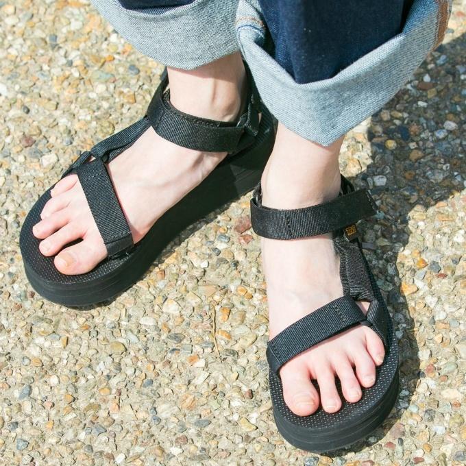 Teva（テバ） サンダル レディース 厚底 フラットフォーム