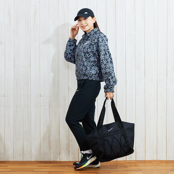 NIKE（ナイキ） トートバッグ ワン トート CV0063-010 マチ広 大容量