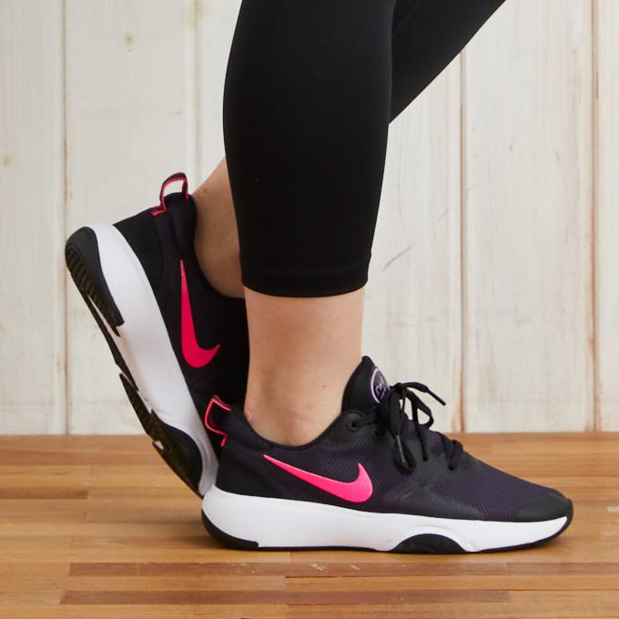 ナイキ スニーカー レディース シティ レップ City Rep Tr Da1351 014 Nike ヒマラヤ Paypayモール店 通販 Paypayモール