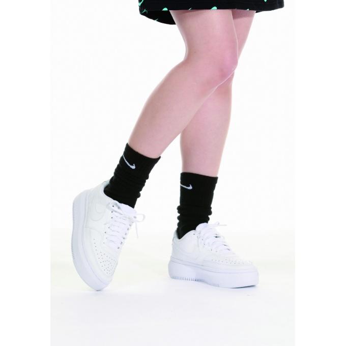 NIKE（ナイキ） スニーカー レディース ウィメンズ コート ビジョン 