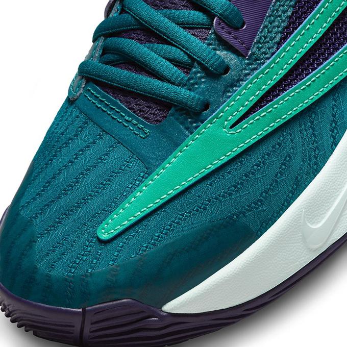 NIKE（ナイキ） バッシュ ヤニス イモ―タリティ 3 EP レギュラー幅 2E