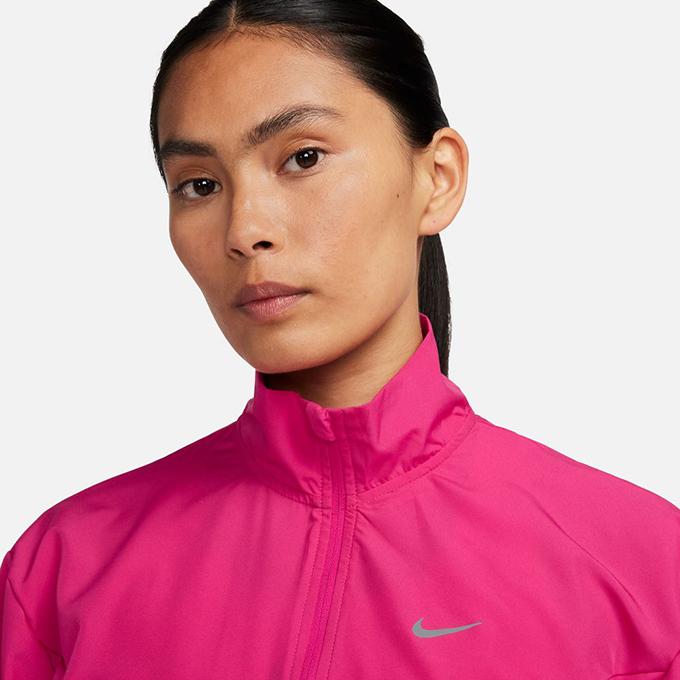 NIKE（ナイキ） ウインドブレーカー ジャケット レディース SW