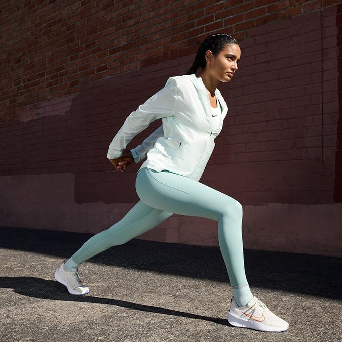 NIKE（ナイキ） ランニングシューズ レディース 23HO インタラクト