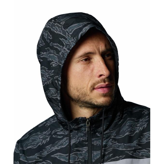 UNDER ARMOUR（アンダーアーマー） ウインドブレーカー ジャケット