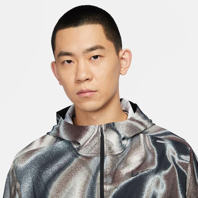 NIKE（ナイキ） ウインドブレーカー ジャケット メンズ レペル UV 総柄