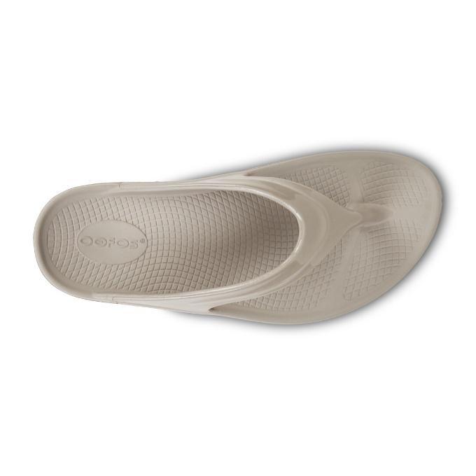 美品 OOFOS Oomega 23cm ベージュ ウーフォス OOFOS OOMEGA OOAHH 2000730102232 （ベージュ