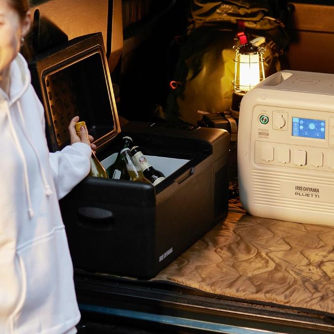 ポータブル冷蔵冷凍庫 20L アイリスオーヤマ IRIS OHYAMA アウトドア キャンプ レジャー バーベキュー 小型 車内 自宅 USBポート スマホ充電 IPD-2A-B ‥