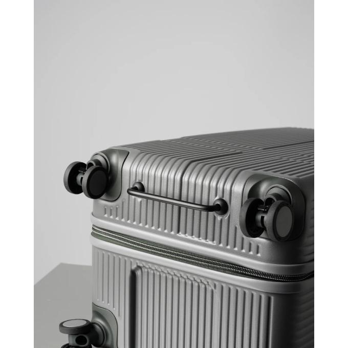 ☆イノベーター Innovator キャリーケース スポーツタイプスーツケース