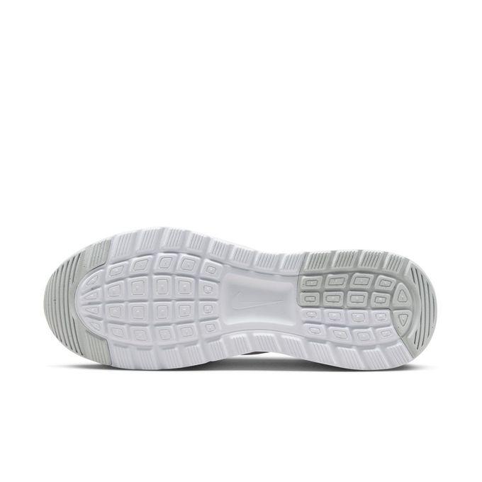 NIKE（ナイキ） スニーカー レディース エアマックス ニュアクシス