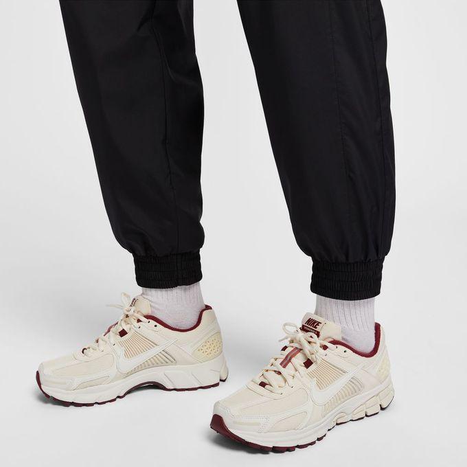 NIKE（ナイキ） ウインドブレーカー パンツ レディース クラシック