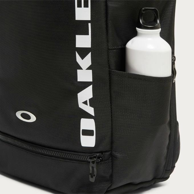 オークリー リュック 30L メンズ ENHANCE LT BOXPACK L 8.0 FW FOS901842 OAKLEY 撥水 PC収納 リフレクター 黒 グレー_13