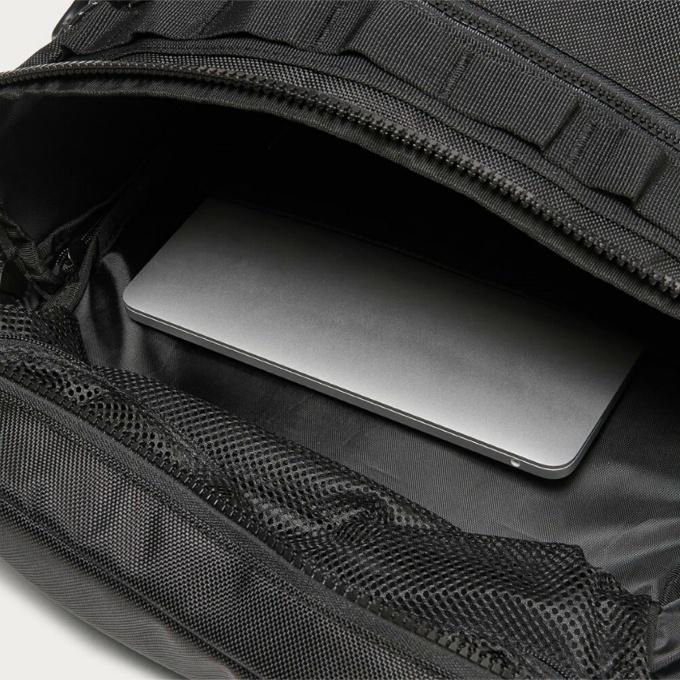 オークリー リュック 30L メンズ ENHANCE LT BOXPACK L 8.0 FW FOS901842 OAKLEY 撥水 PC収納 リフレクター 黒 グレー_14