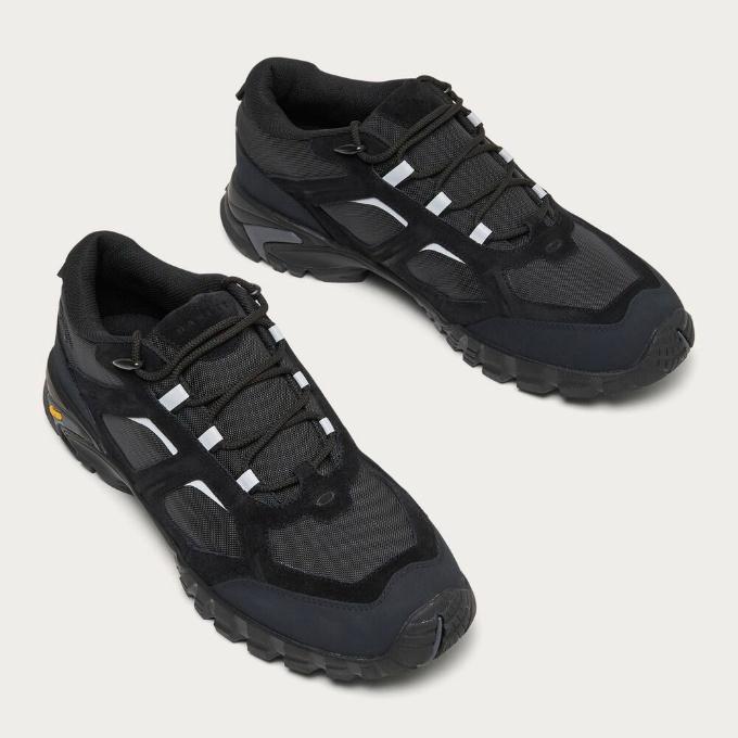 OAKLEY オークリー スニーカー メンズ シエラテレイン SIERRA