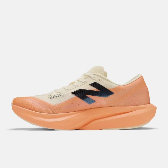 New Balance（ニューバランス） ランニングシューズ メンズ フューエル