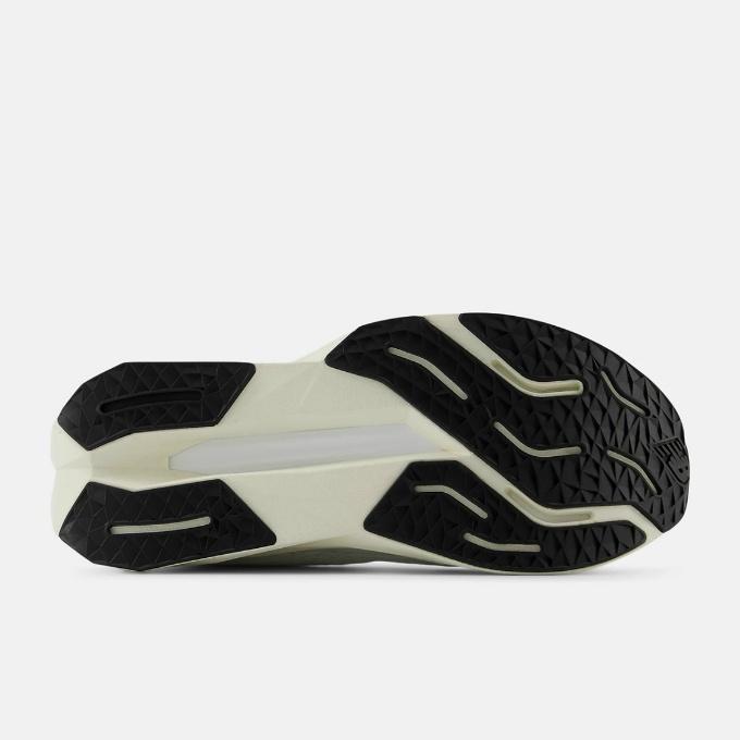 ニューバランス ランニングシューズ レディース フューエルセルプロペル FuelCell Propel v5 WFCPRCF5 B new balance | New Balance | 05