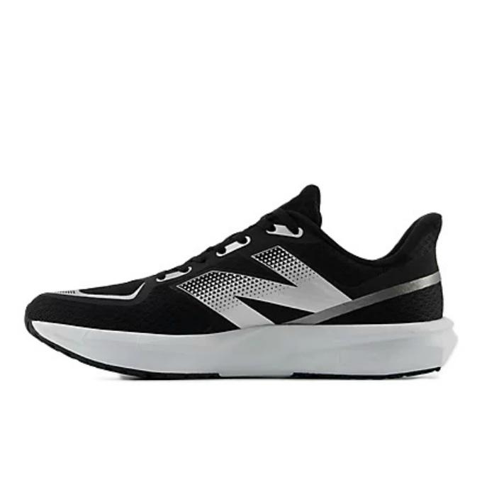 ニューバランス ランニングシューズ メンズ DynaSoft FLASH v7 ダイナソフトフラッシュv7 MFLSHBK7 D new balance | New Balance | 01