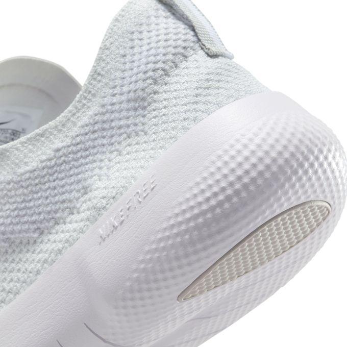 NIKE（ナイキ） フィットネスシューズ レディース L/25SP フリー 2025