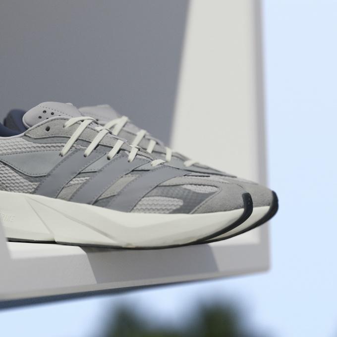 adidas（アディダス） スニーカー メンズ ライトブレイズ Lightblaze