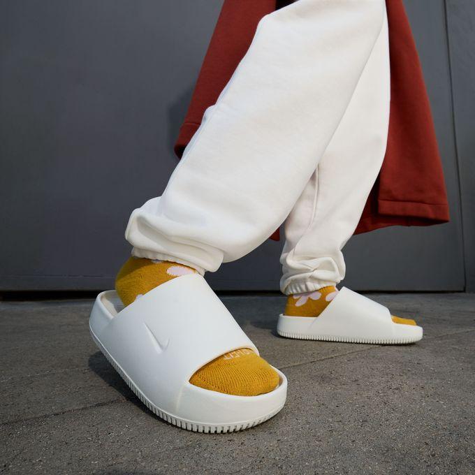NIKE（ナイキ） シャワーサンダル レディース カームスライド DX4816