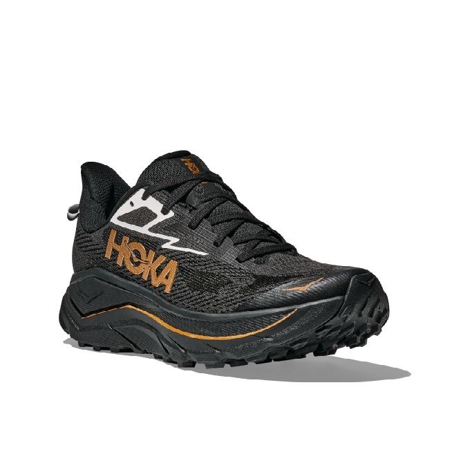 『レッドスネーク』HOKA ブラック ランニングシューズ HOKA ONEONE（ホカ オネオネ） ホカ HOKA トレイルランニングシューズ