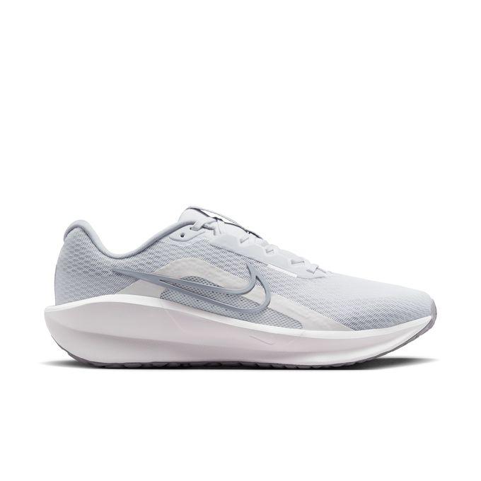 ナイキ(NIKE) ランニングシューズ メンズ ダウンシフター 13 FD6454-008の画像