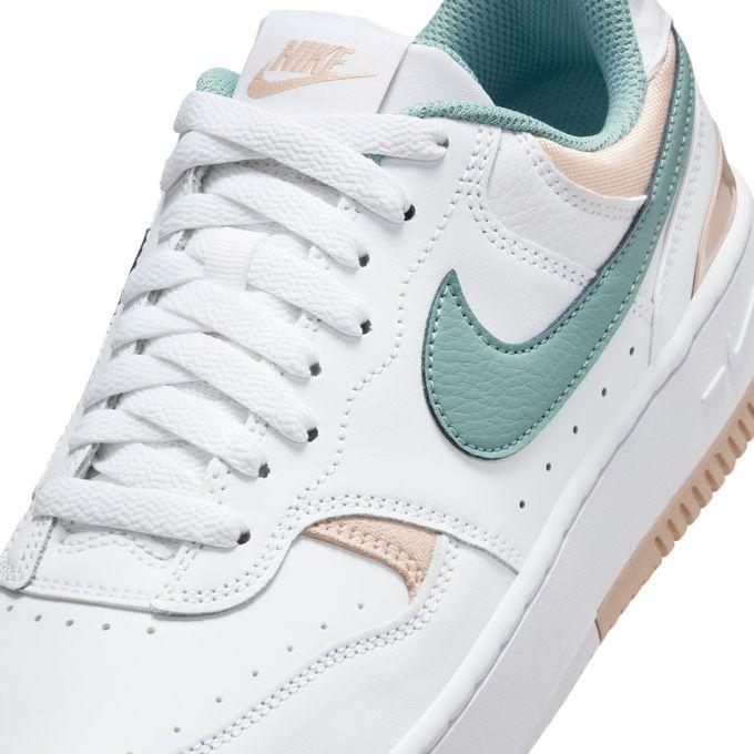 NIKE（ナイキ） スニーカー レディース 25FA ガンマ フォース DX9176
