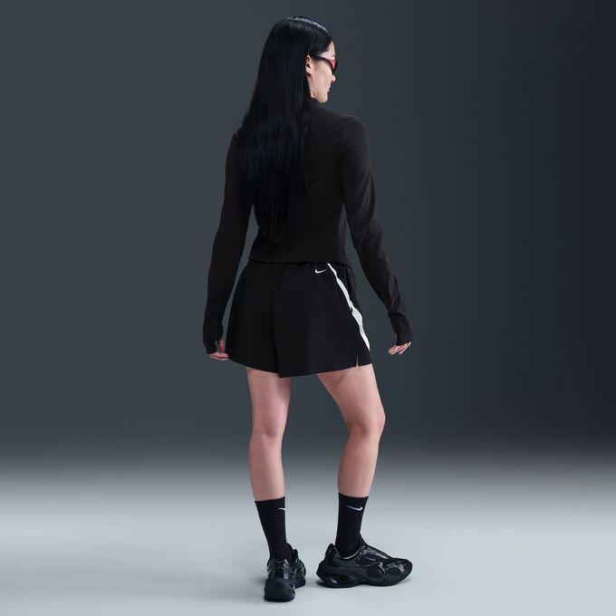 Nike ナイキ ナイロンジャケット・ショートパンツセット ブラック 新品2XL NIKE（ナイキ） ショートパンツ レディース NSW ロゴ MRウーブンSP