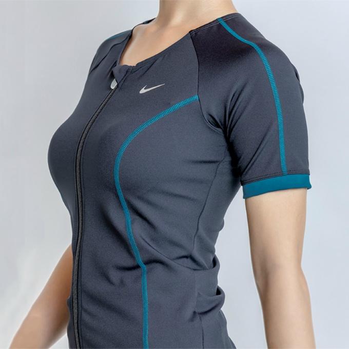 NIKE（ナイキ） フィットネス水着 セパレート レディース ストレート