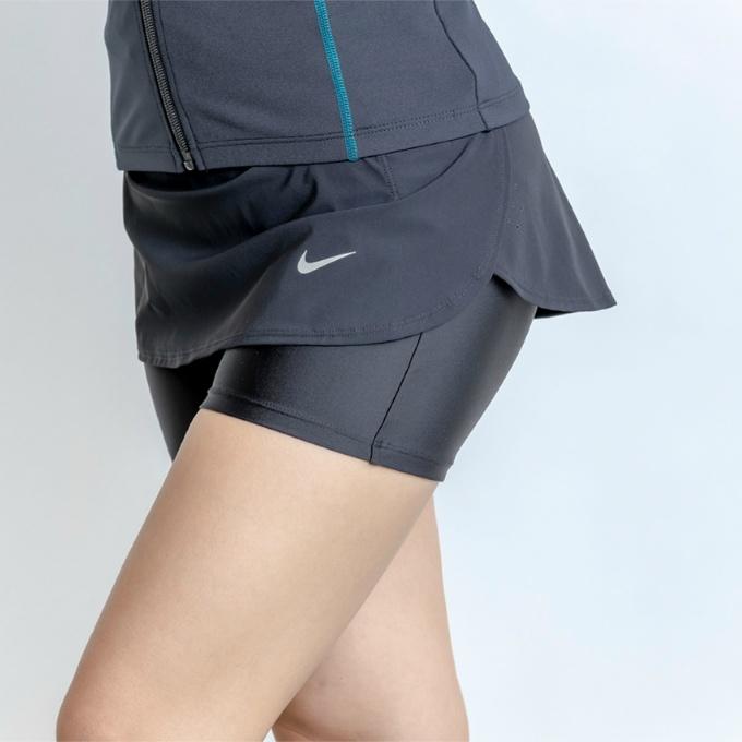 NIKE（ナイキ） フィットネス水着 セパレート レディース ストレート