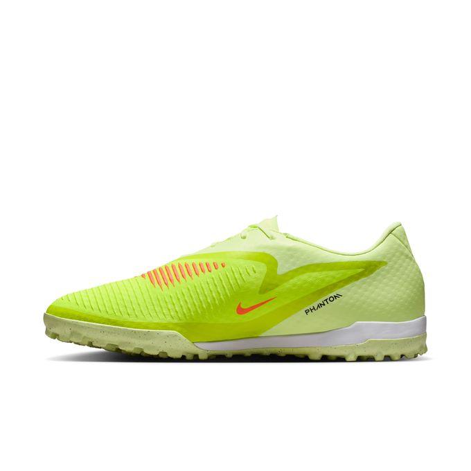 NIKE（ナイキ） サッカー トレーニングシューズ メンズ ファントム 6