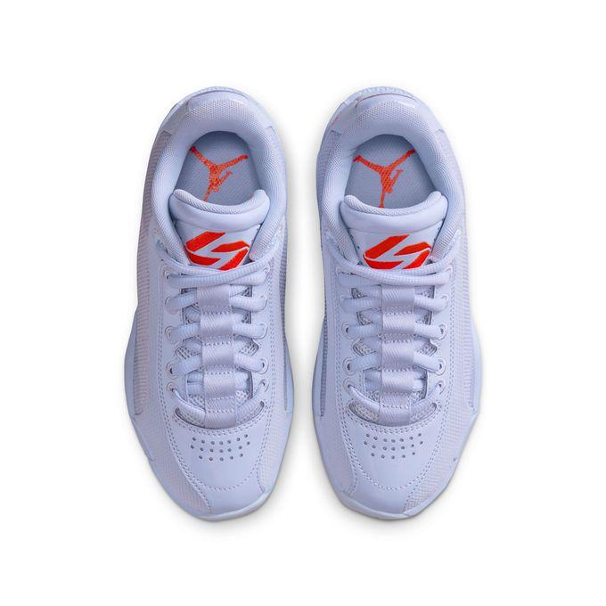 NIKE ジョーダン　メンズバスケットシューズ　未使用に近い Jordan ジョーダン(JORDAN) バスケットシューズ ジュニア ジョーダン