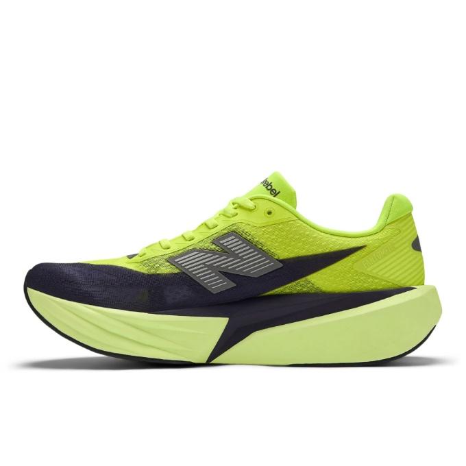 New Balance（ニューバランス） ランニングシューズ メンズ FuelCell