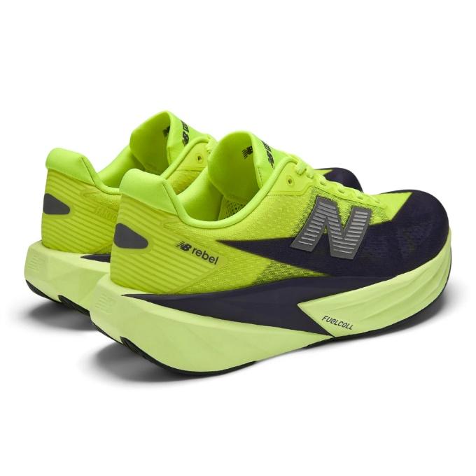 New Balance（ニューバランス） ランニングシューズ メンズ FuelCell