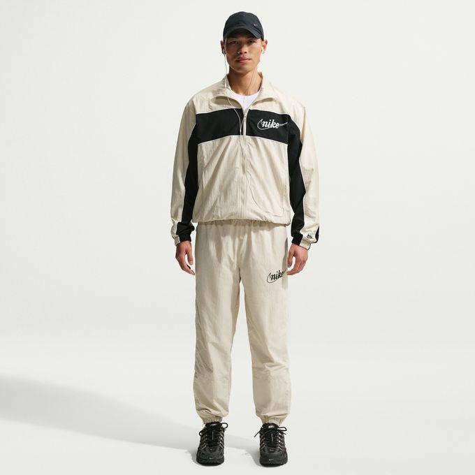 新品★NIKE★ウインドブレーカー★スポーツウェア★XLサイズ 楽天市場】XL（ブランドナイキ）（ウインドブレーカー｜スポーツウェア